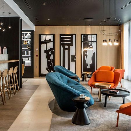 Mercure Paris 17 Batignolles Exterior photo