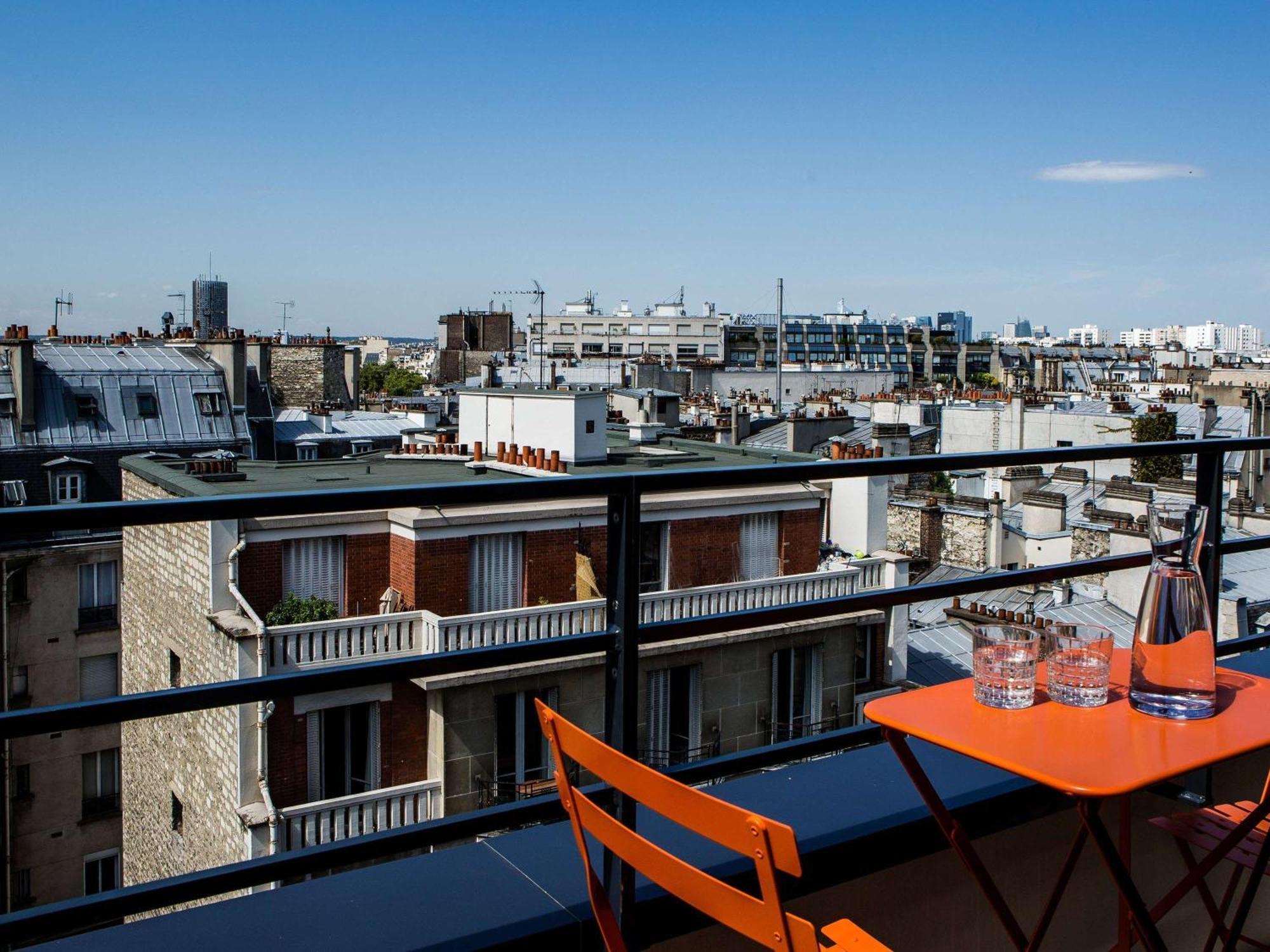 Mercure Paris 17 Batignolles Exterior photo