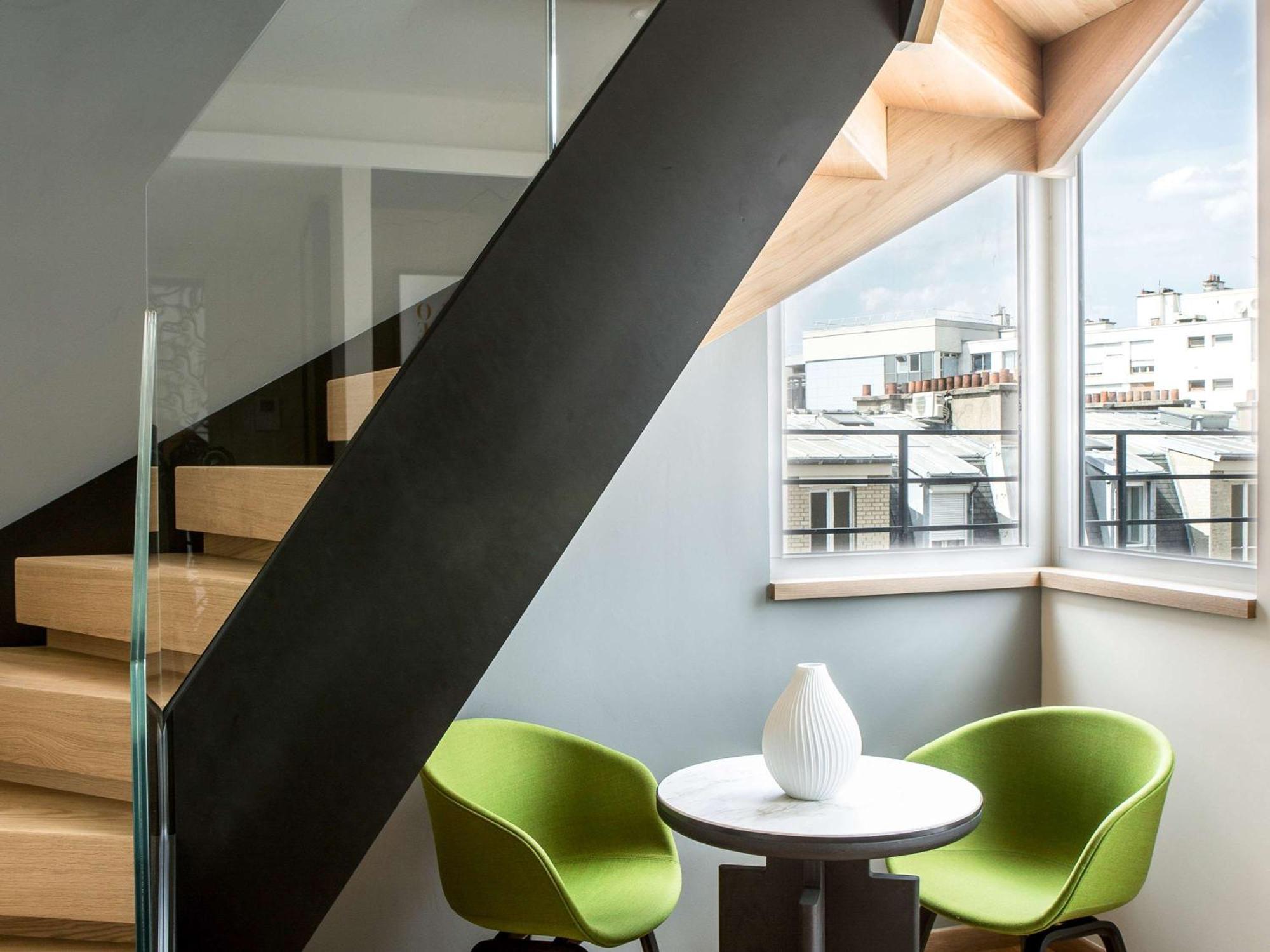 Mercure Paris 17 Batignolles Exterior photo