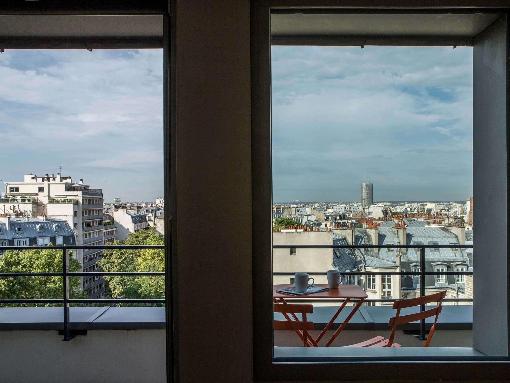 Mercure Paris 17 Batignolles Exterior photo