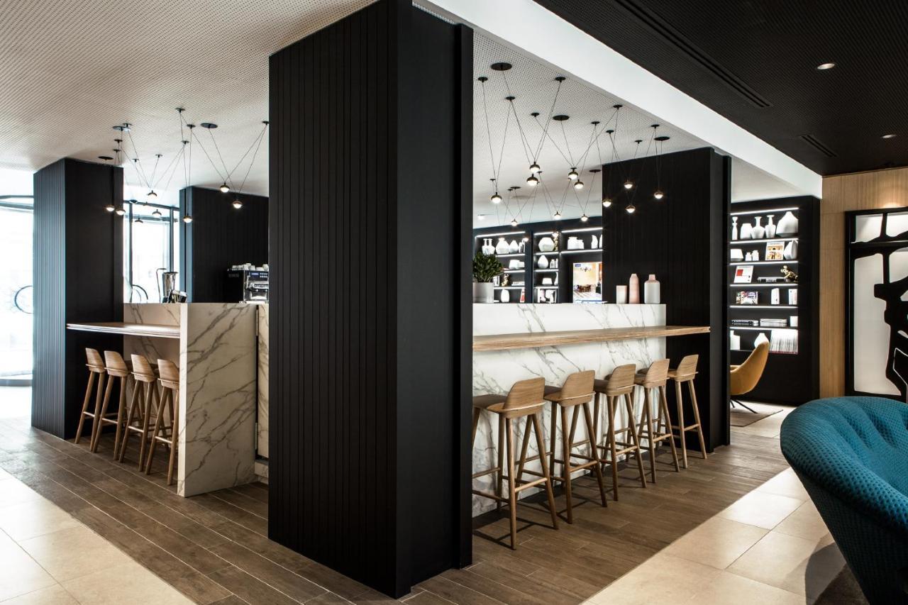 Mercure Paris 17 Batignolles Exterior photo